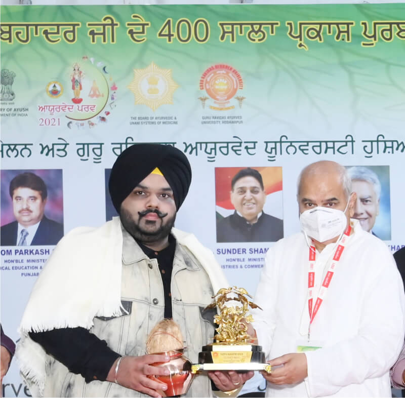 vaidya karanvir singh award